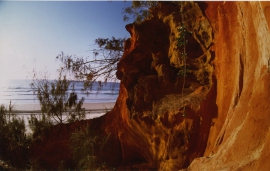 Sand cliff image